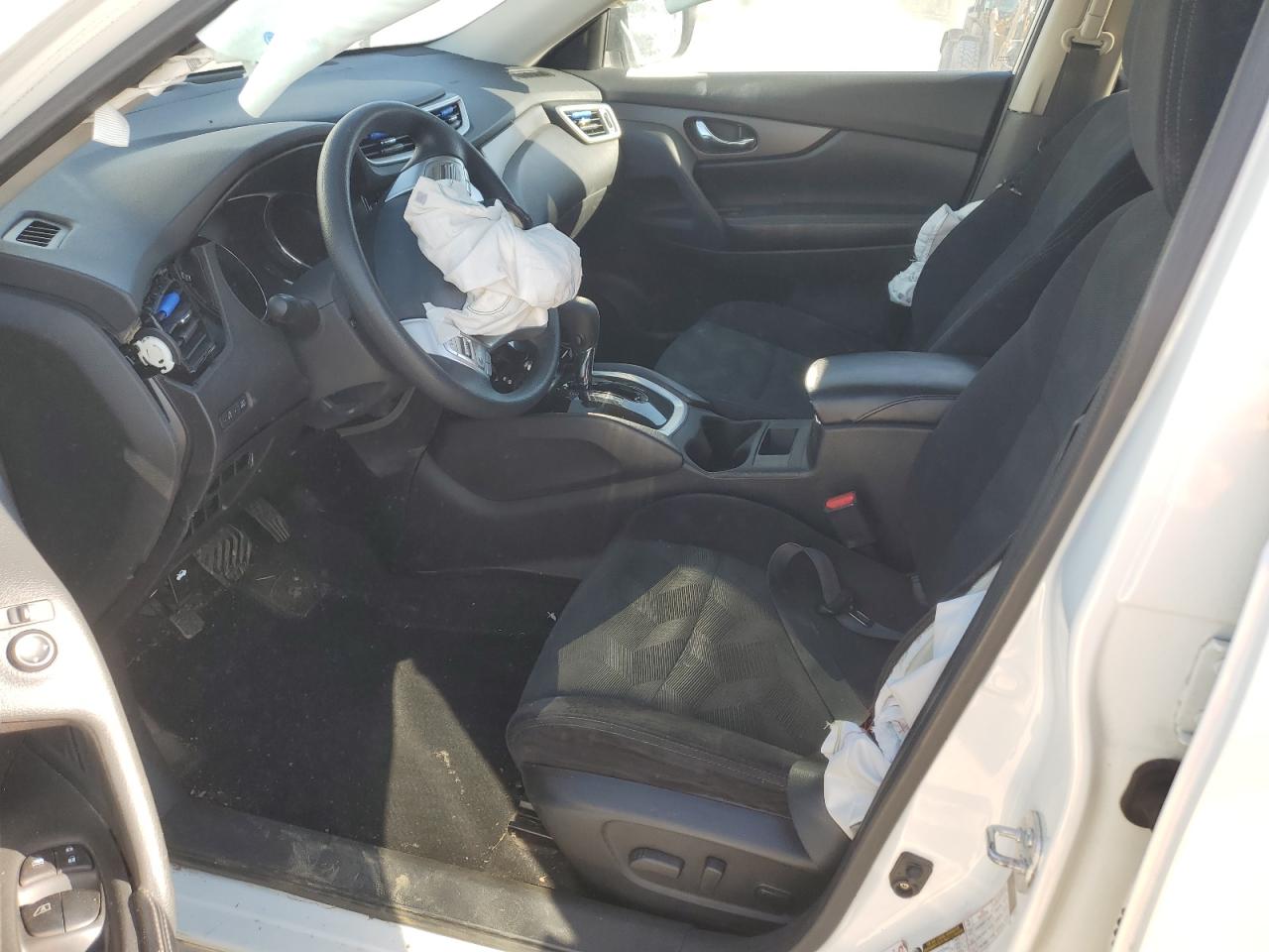 2014 Nissan Rogue - Image 7