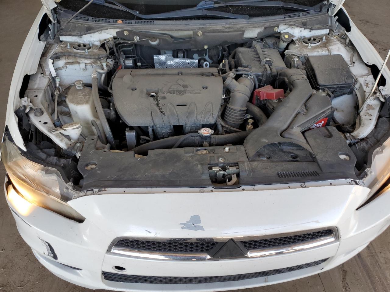 2016 Mitsubishi Lancer - Image 11