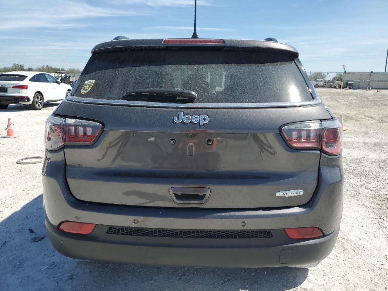 2018 Jeep Compass - Image 6