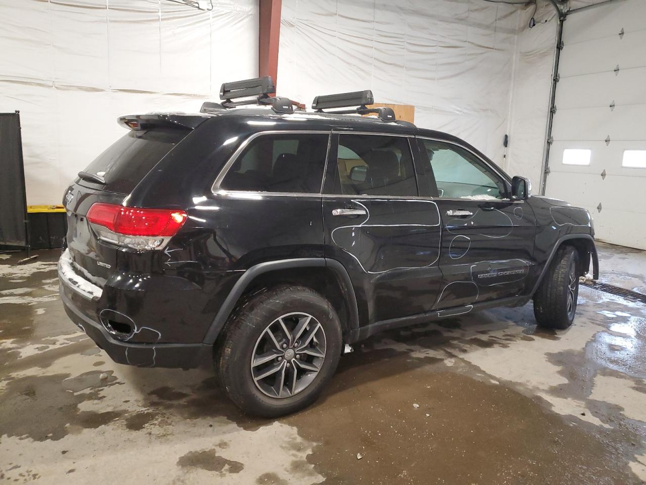 2018 Jeep Grand Cherokee - Image 3