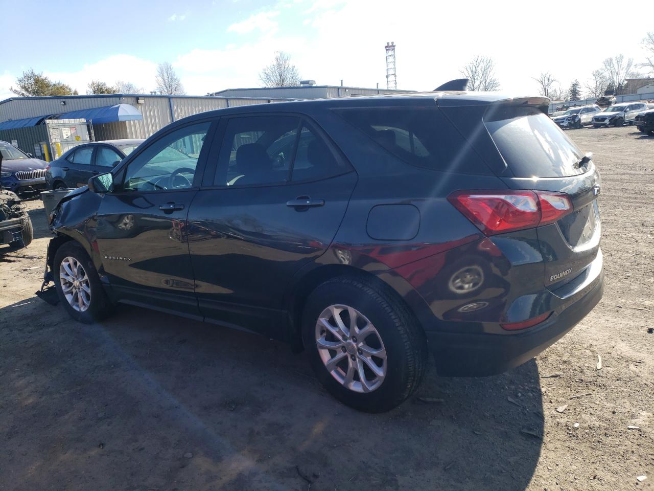 2019 Chevrolet Equinox - Image 2