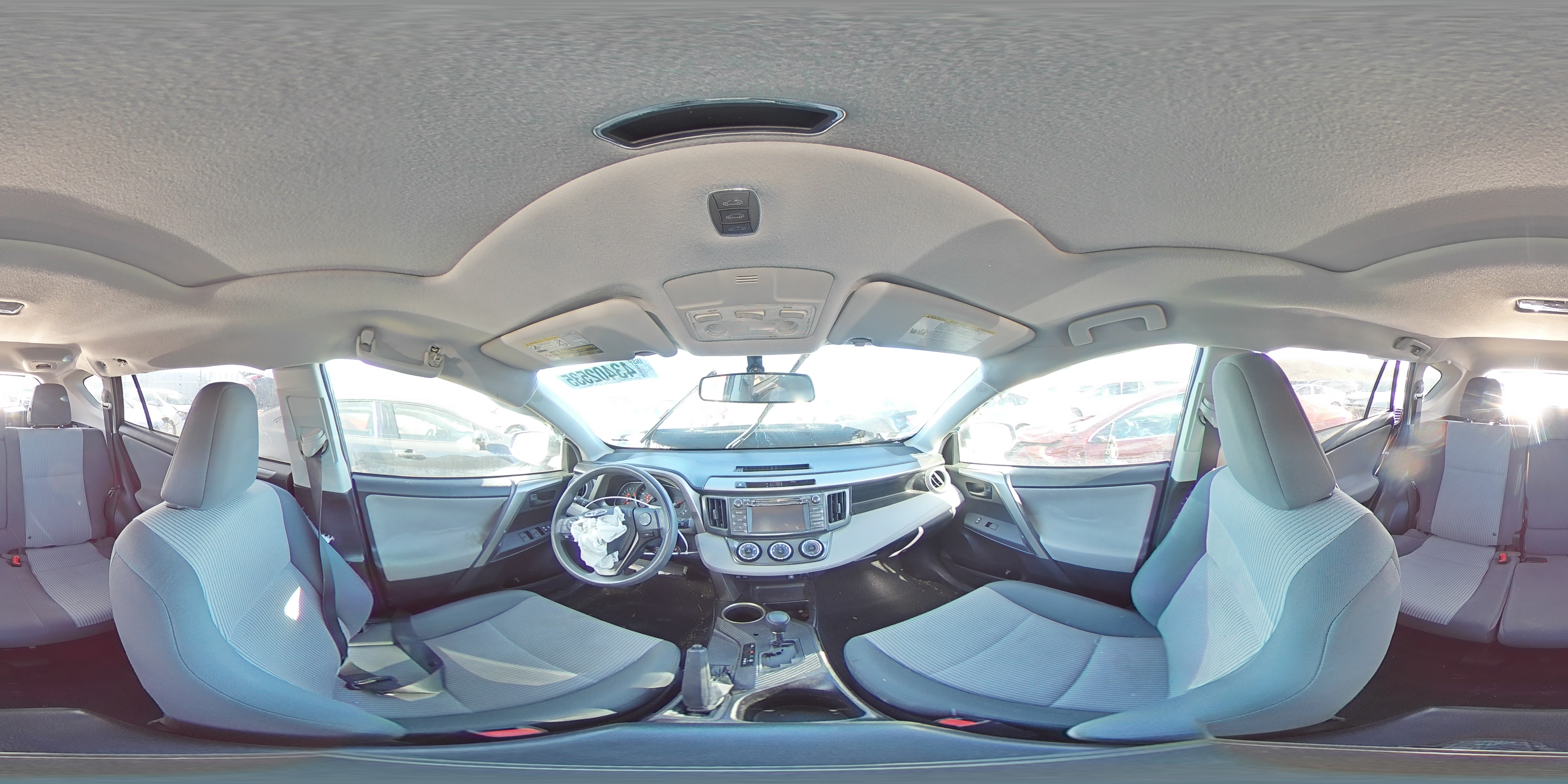 2015 Toyota RAV 4 - Image 14