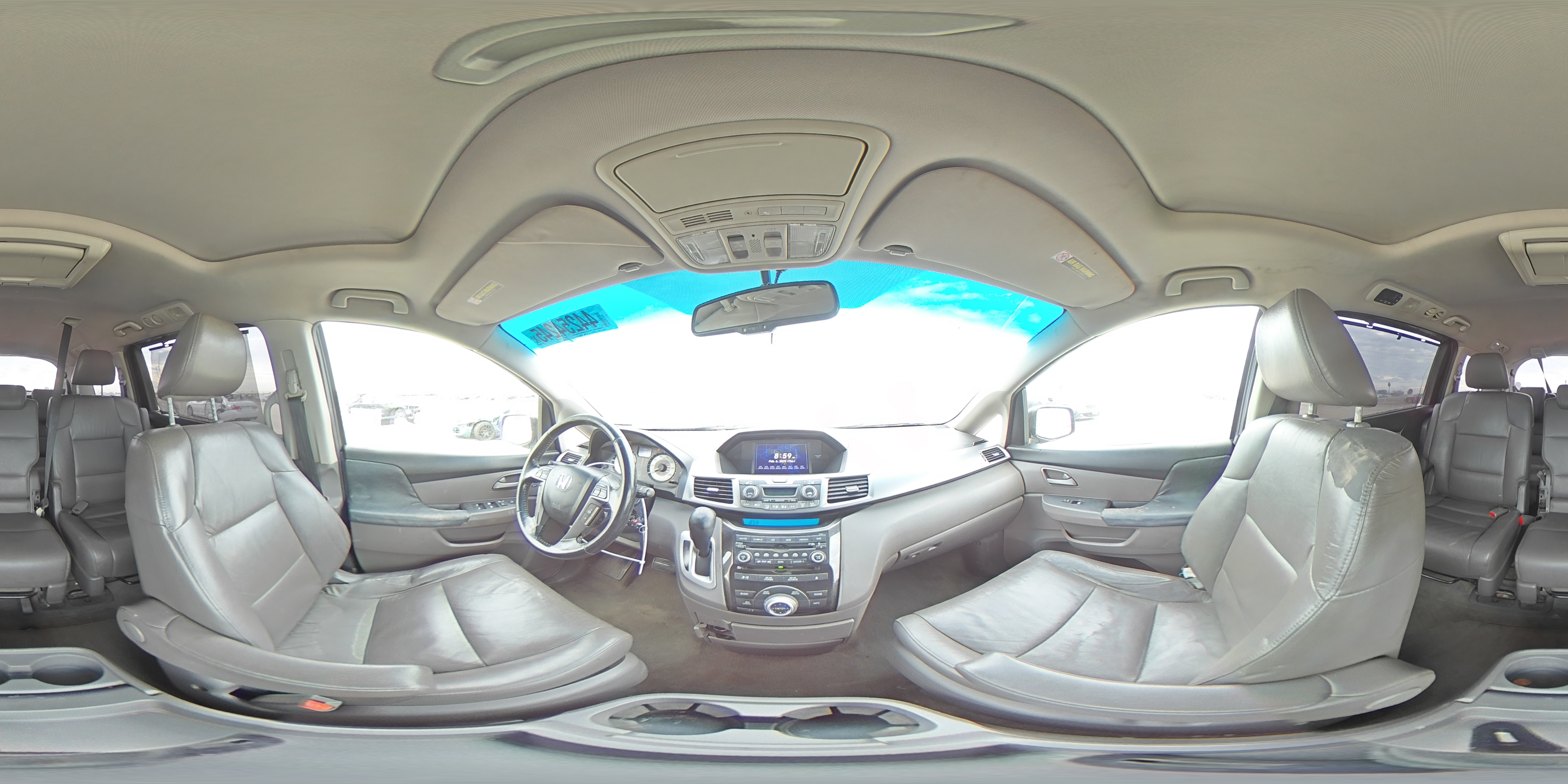 2011 Honda Odyssey - Image 14