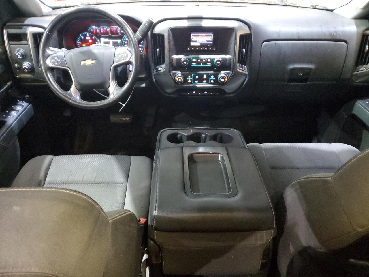 2015 Chevrolet Silverado - Image 8