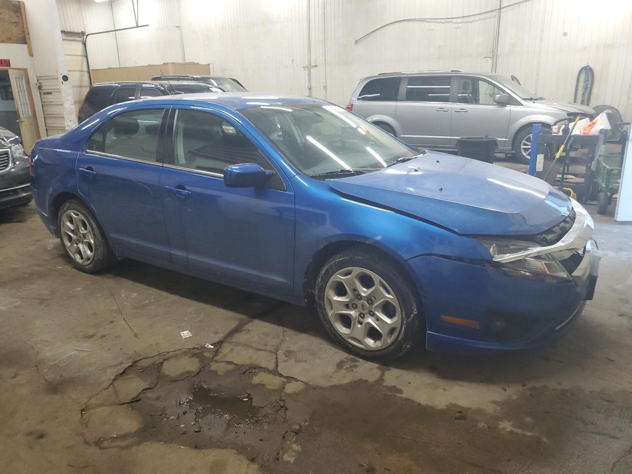 2011 Ford Fusion - Image 4