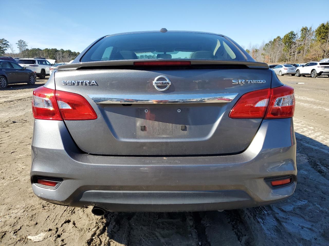 2019 Nissan Sentra - Image 6