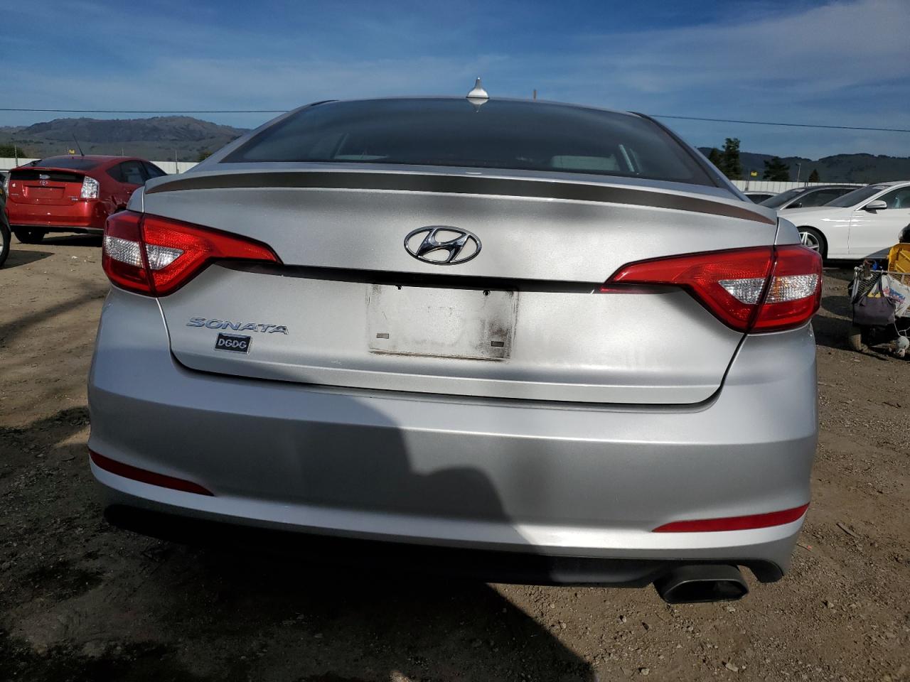 2017 Hyundai Sonata - Image 6