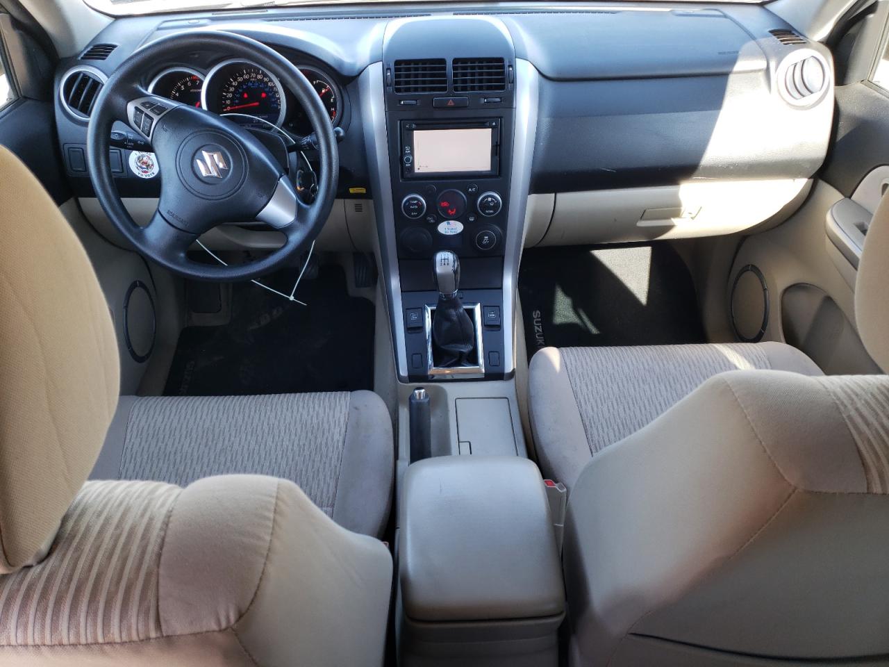 2013 Suzuki Grand Vitara - Image 8