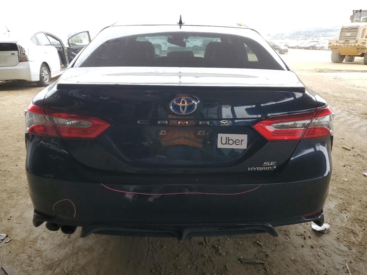 2018 Toyota Camry - Image 6