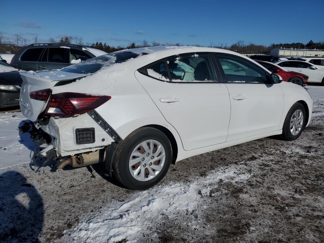 2019 Hyundai Elantra - Image 3