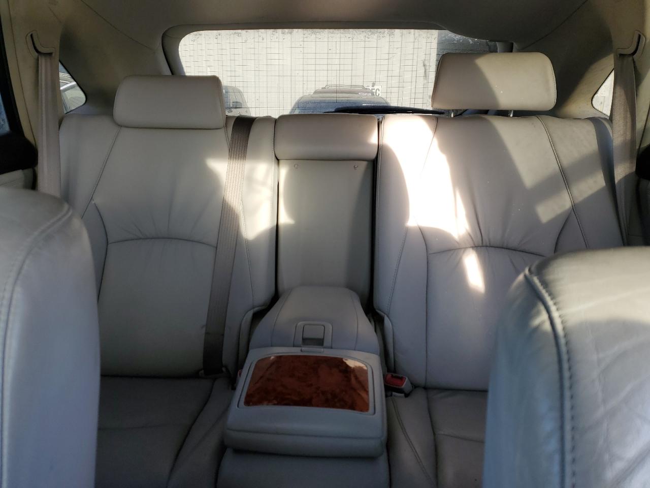 2004 Lexus RX - Image 11
