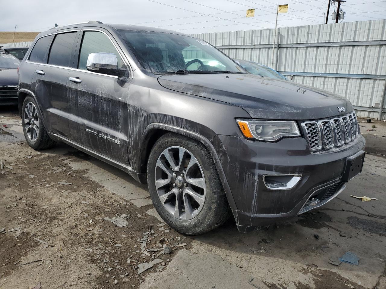 2017 Jeep Grand Cherokee - Image 4