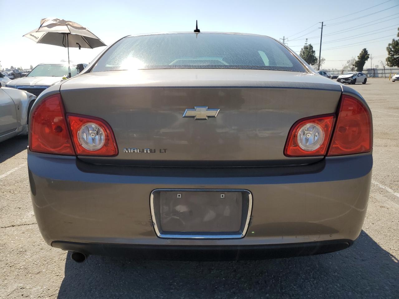 2010 Chevrolet Malibu - Image 6