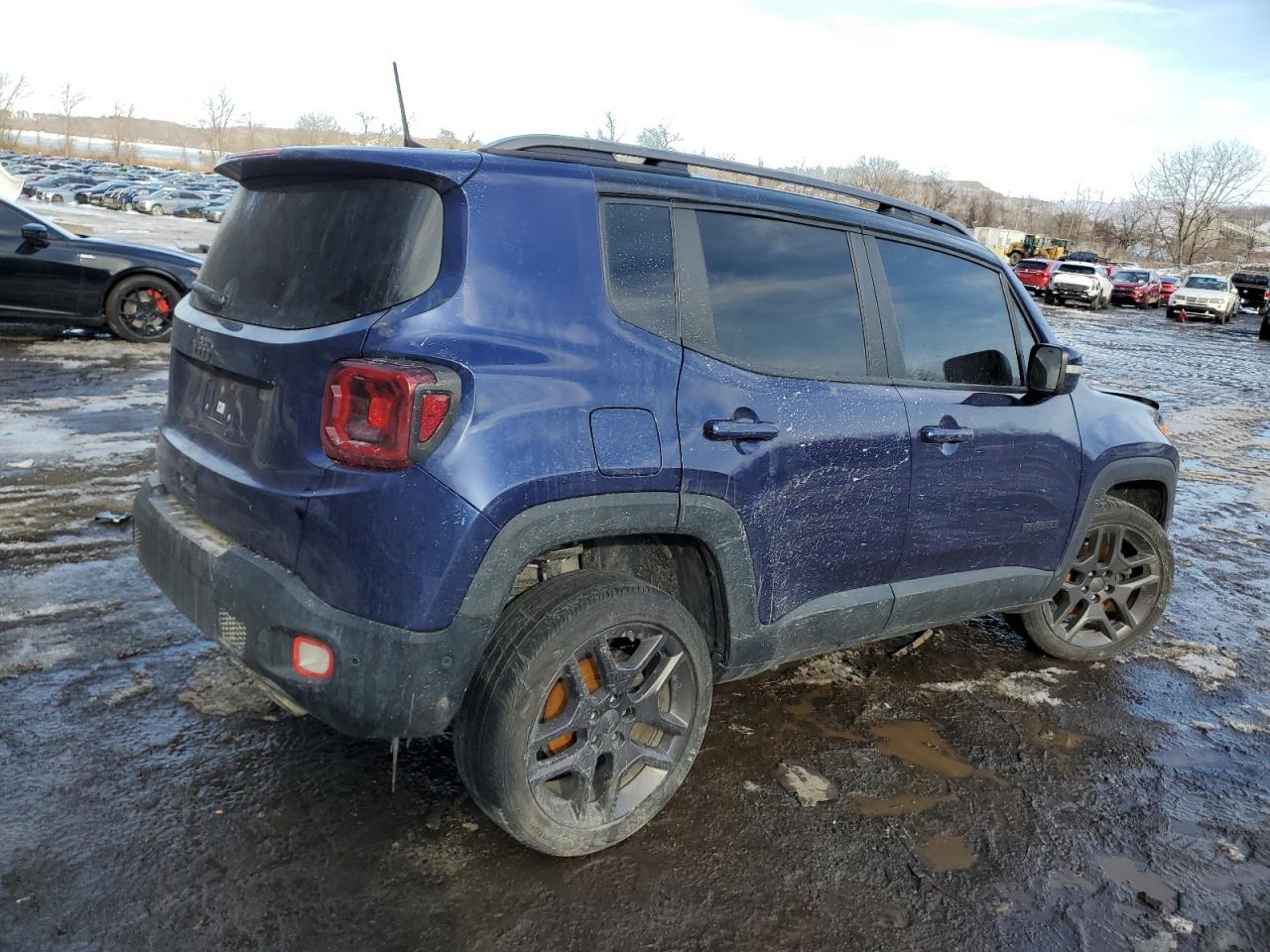 2020 Jeep Renegade - Image 3