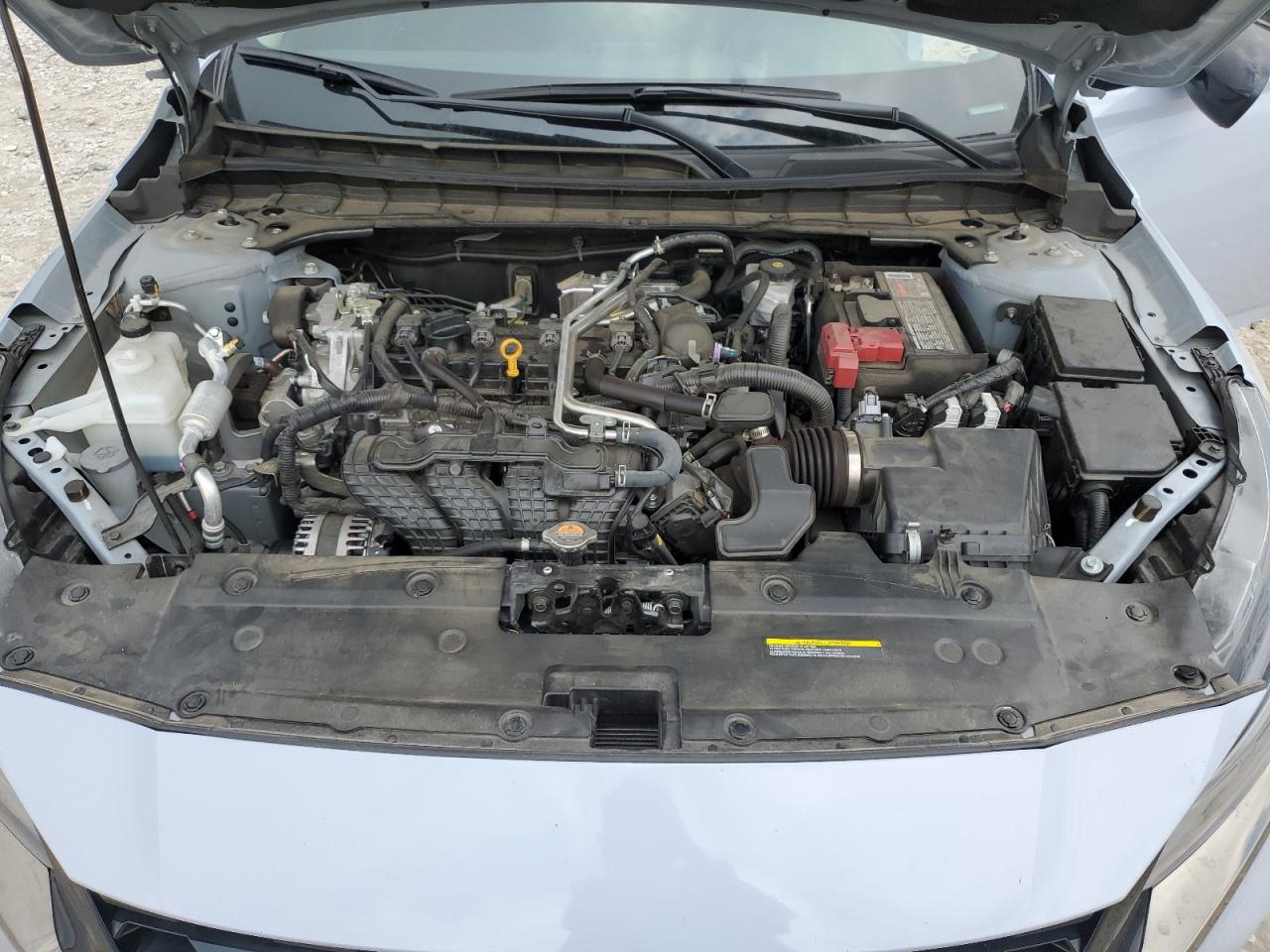 2024 Nissan Altima - Image 12