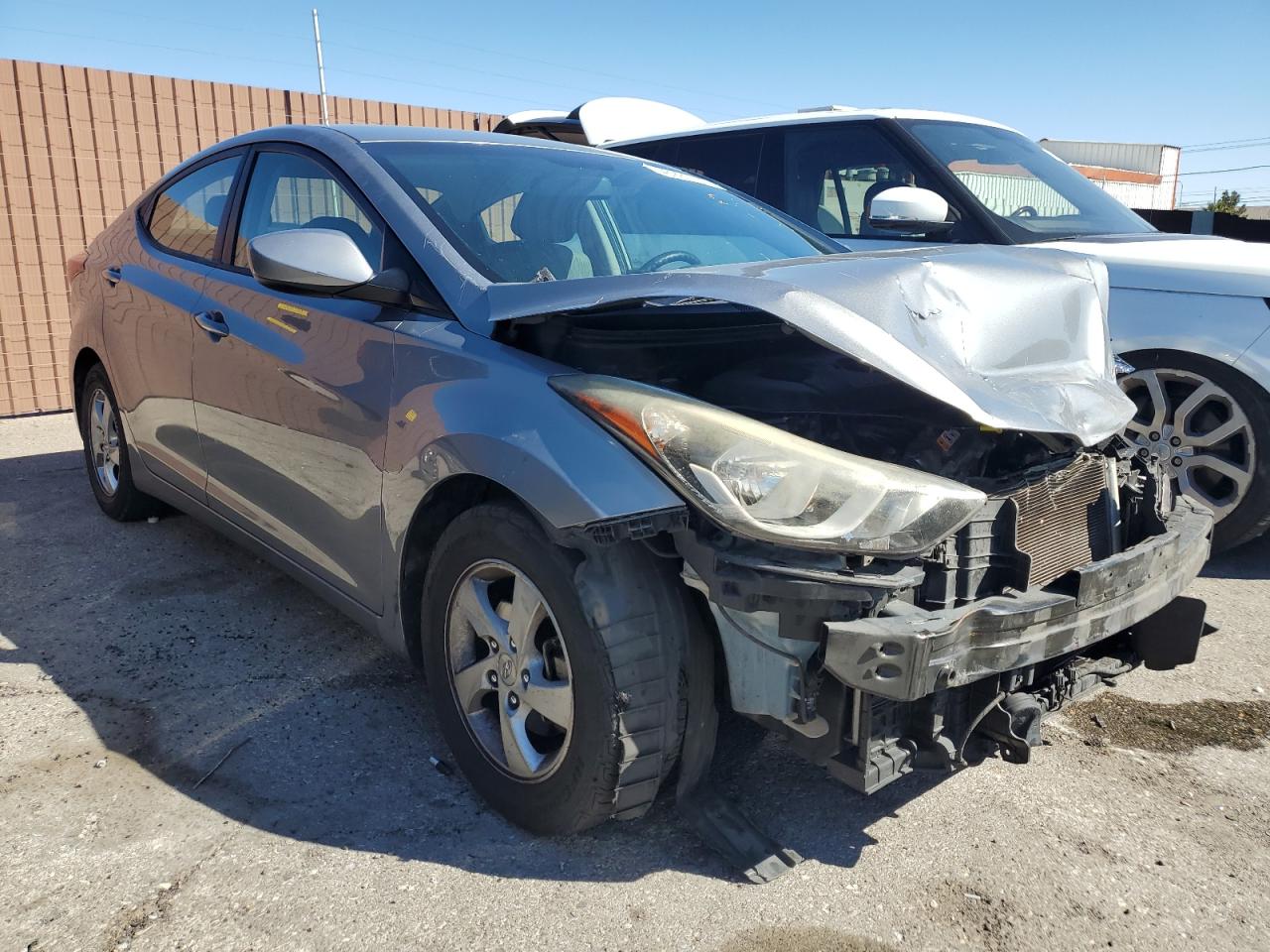 2015 Hyundai Elantra - Image 4