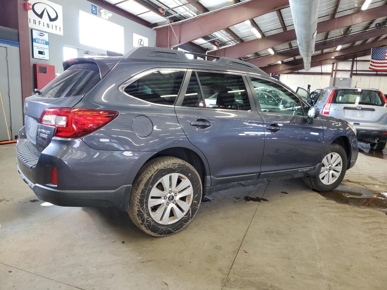 2016 Subaru Outback - Image 3