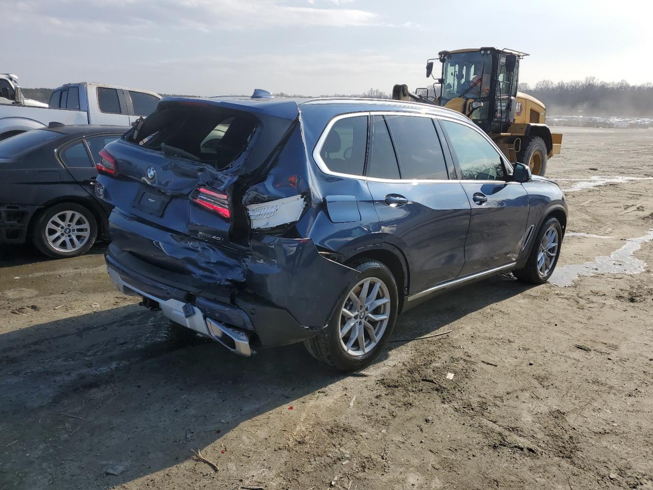 2023 BMW X5 - Image 3