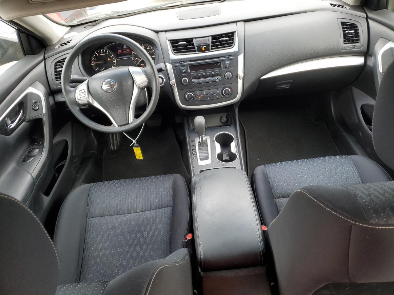 2016 Nissan Altima - Image 8