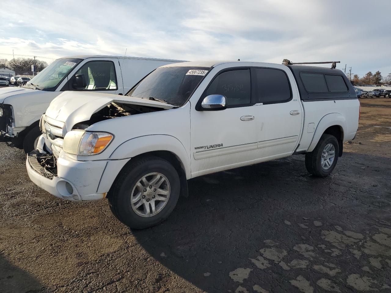 2005 Toyota Tundra Double Cab Sr5 იყიდება New Britain-ში, CT - Front End