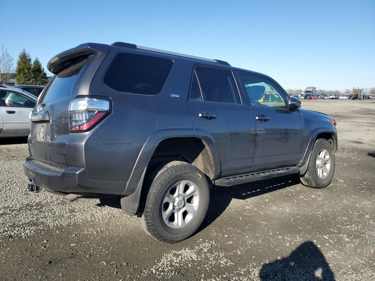 2019 Toyota 4Runner - Image 3