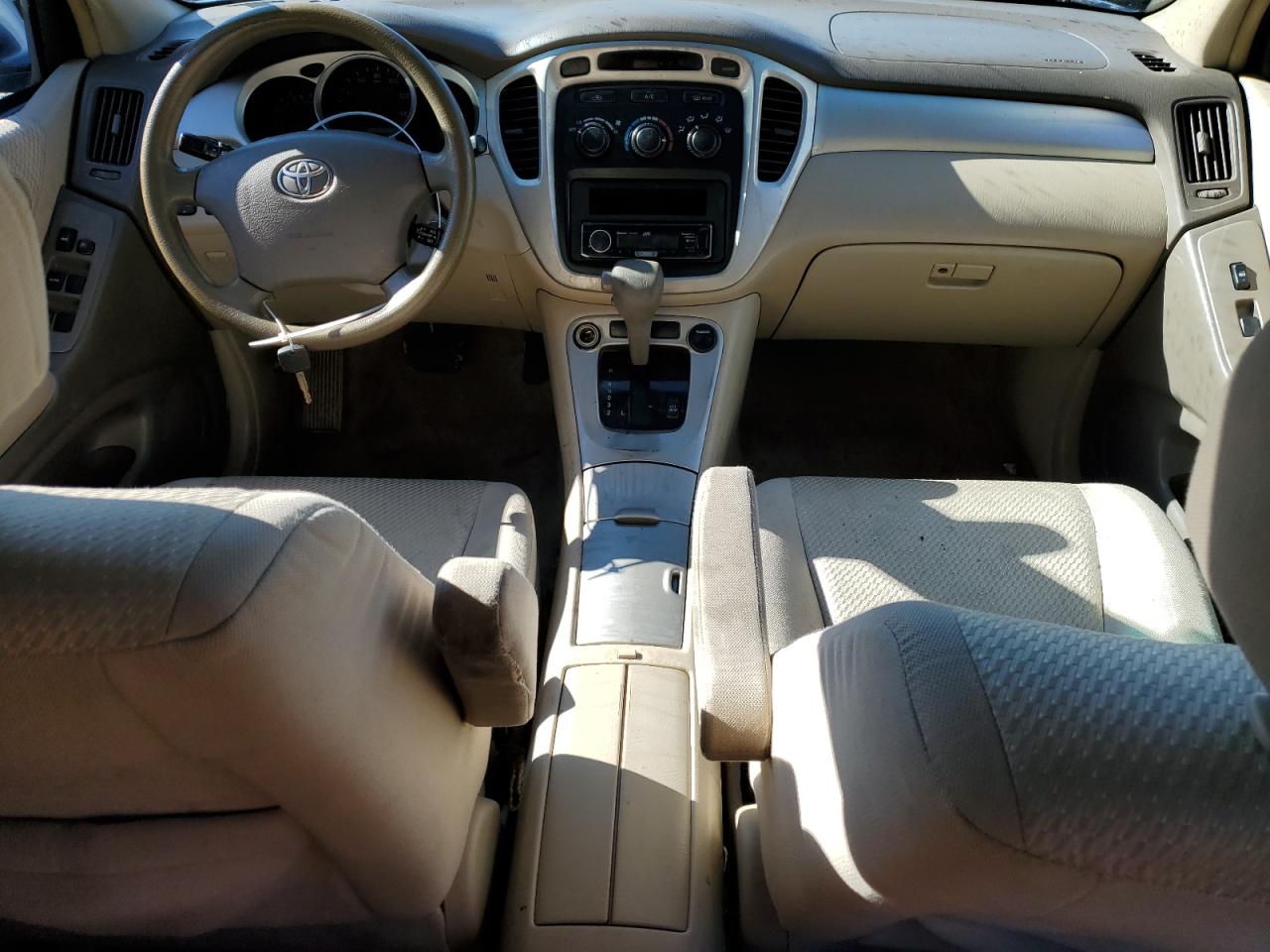 2004 Toyota Highlander - Image 8