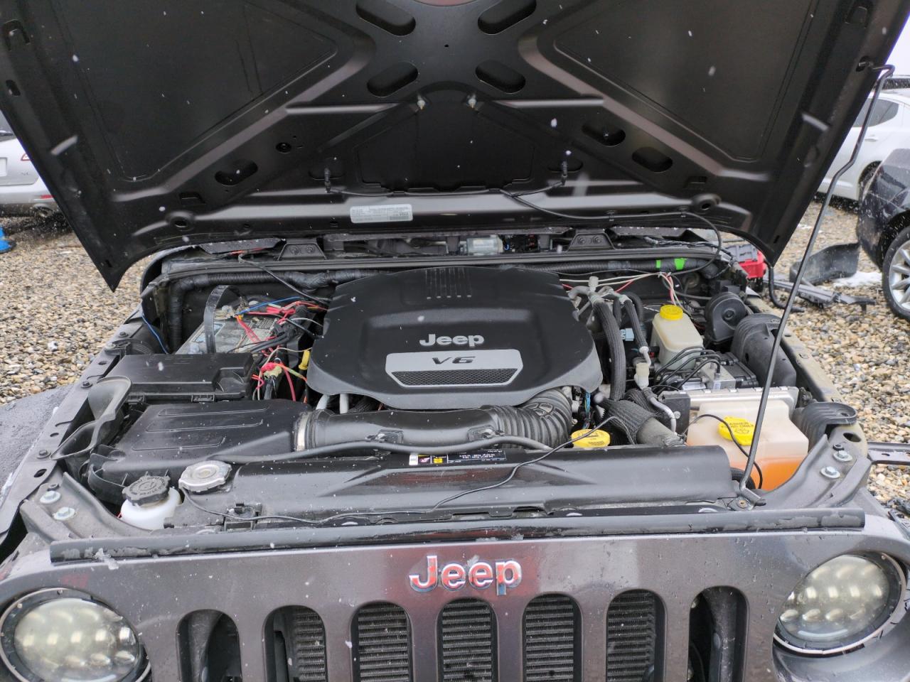 2017 Jeep Wrangler - Image 11