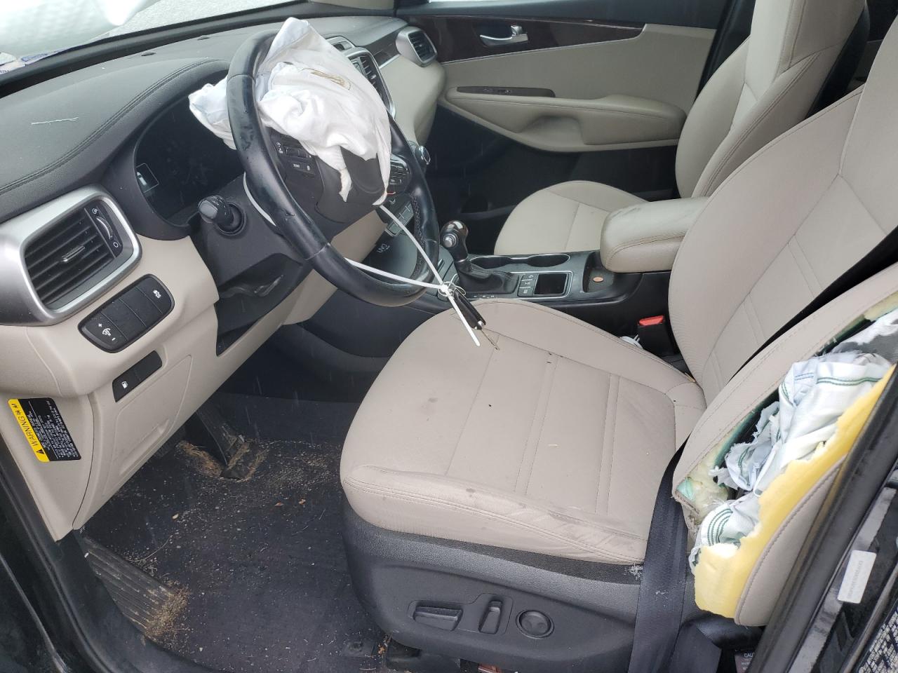 2016 Kia Sorento - Image 7