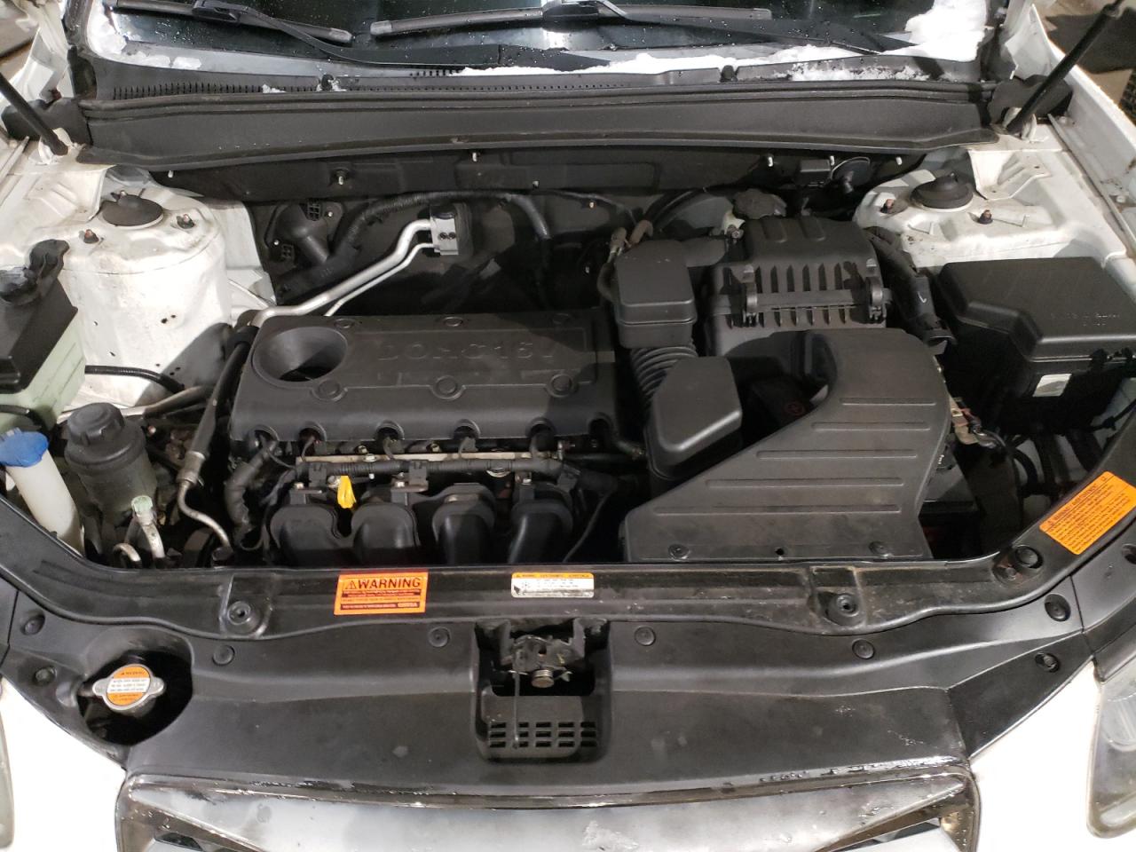 2012 Hyundai Santa Fe - Image 11