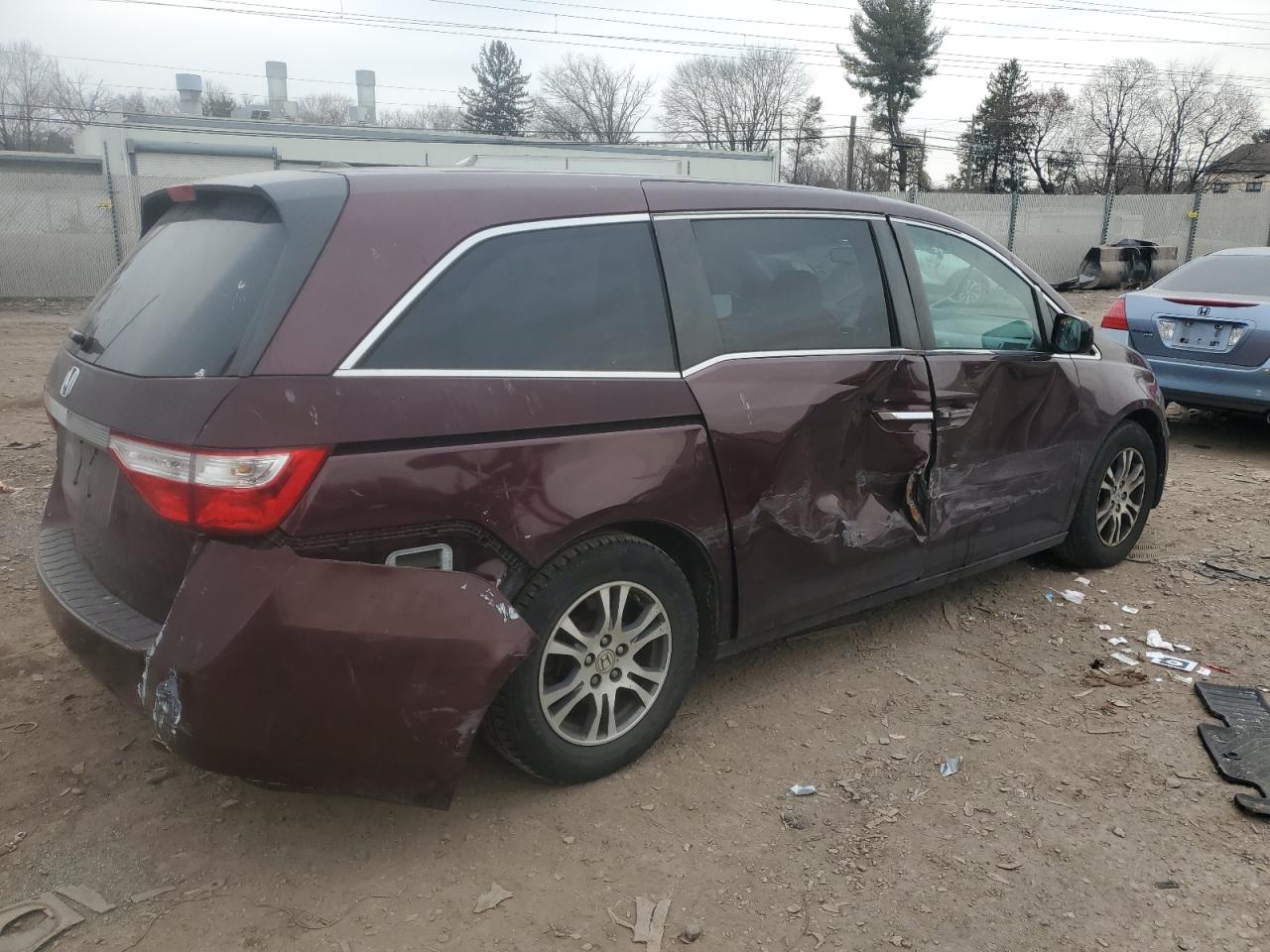 2011 Honda Odyssey - Image 3