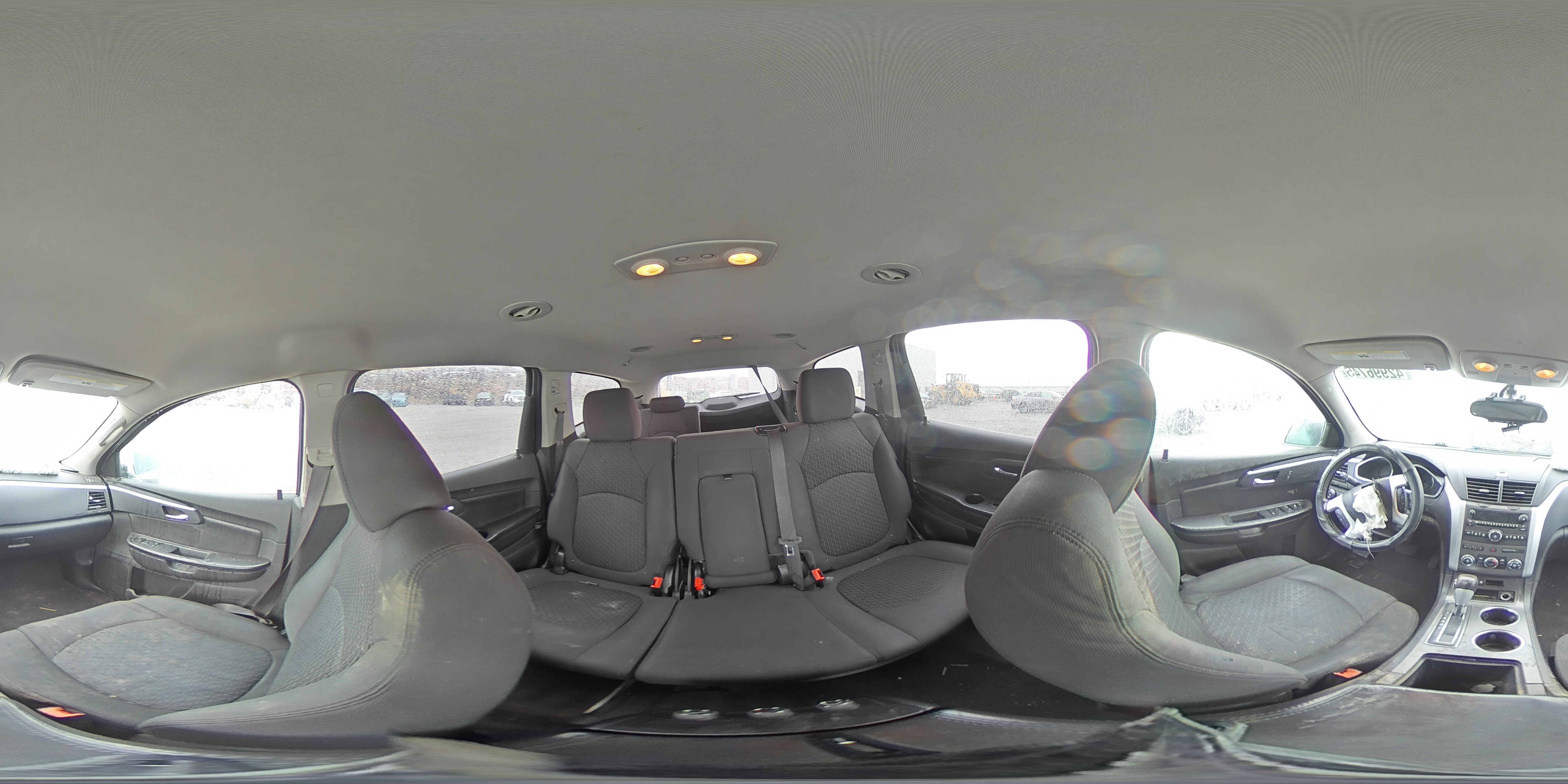 2012 Chevrolet Traverse - Image 13