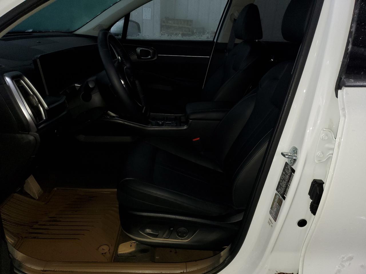 2024 Kia Sorento - Image 7