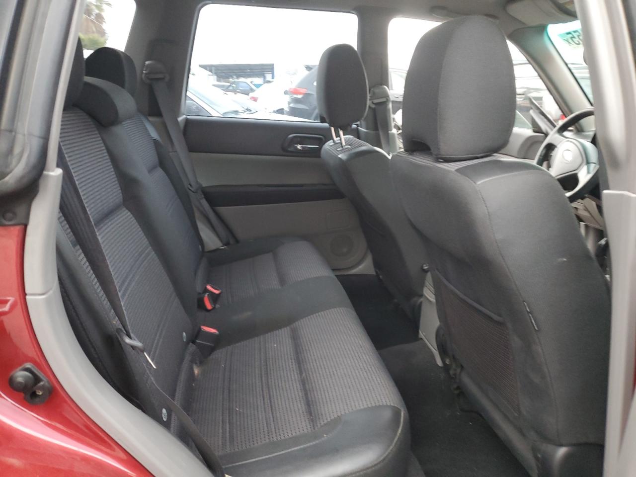 2005 Subaru Forester - Image 11