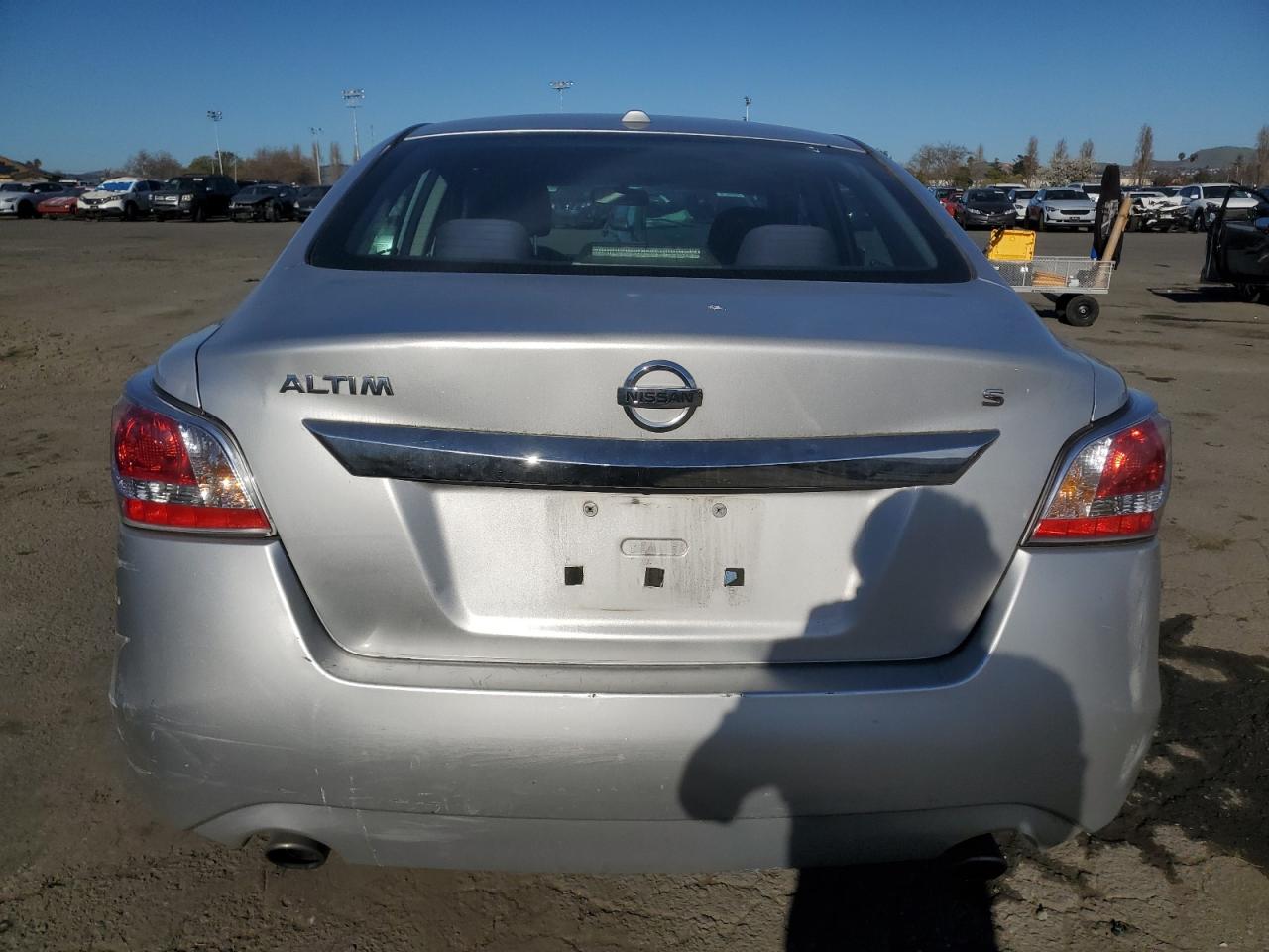 2015 Nissan Altima - Image 6