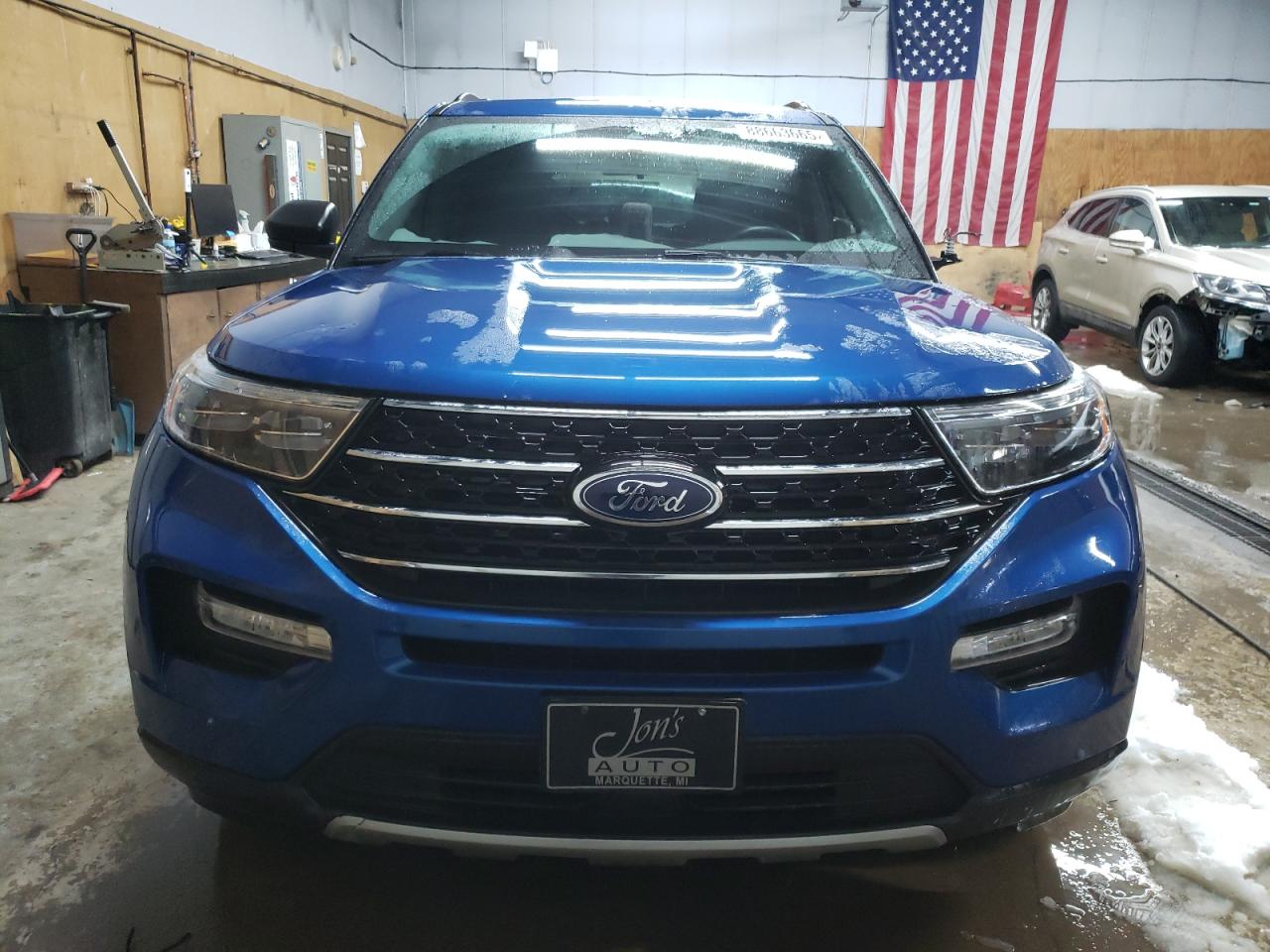 2020 Ford Explorer - Image 5