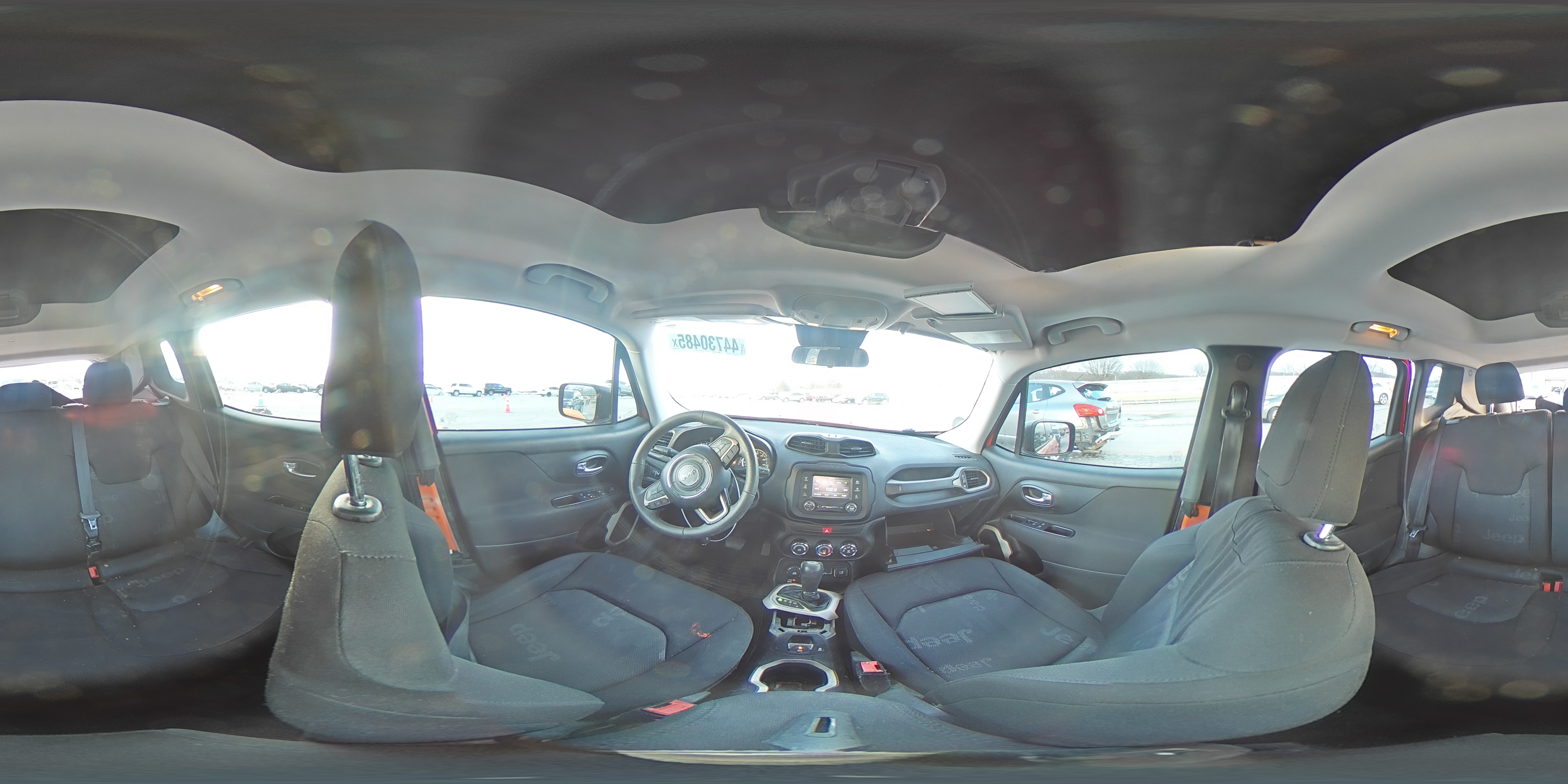 2016 Jeep Renegade - Image 15