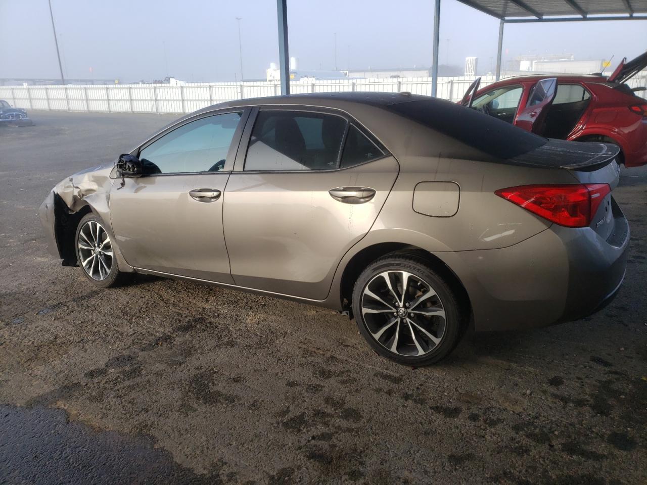 2018 Toyota Corolla - Image 2