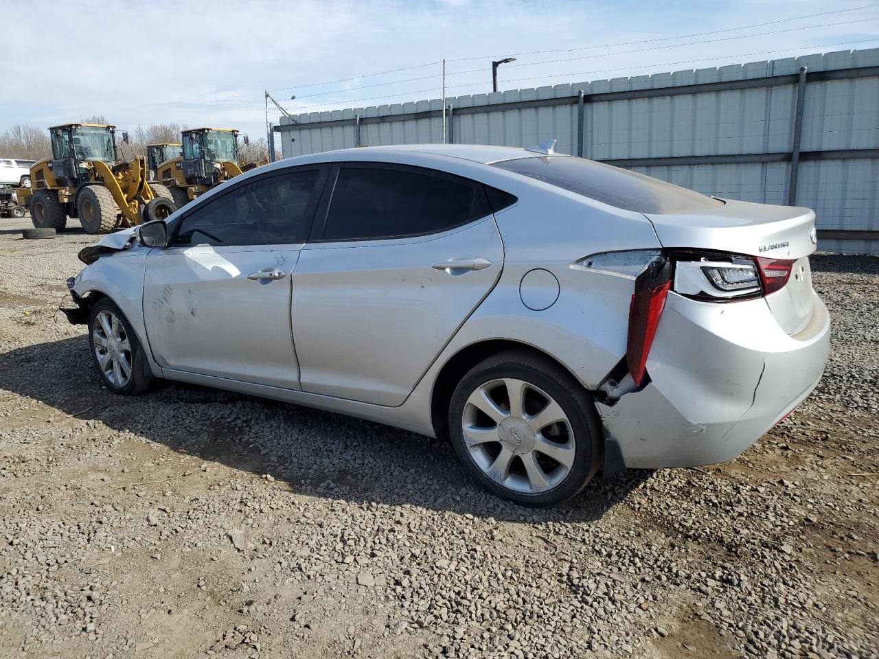 2013 Hyundai Elantra - Image 2