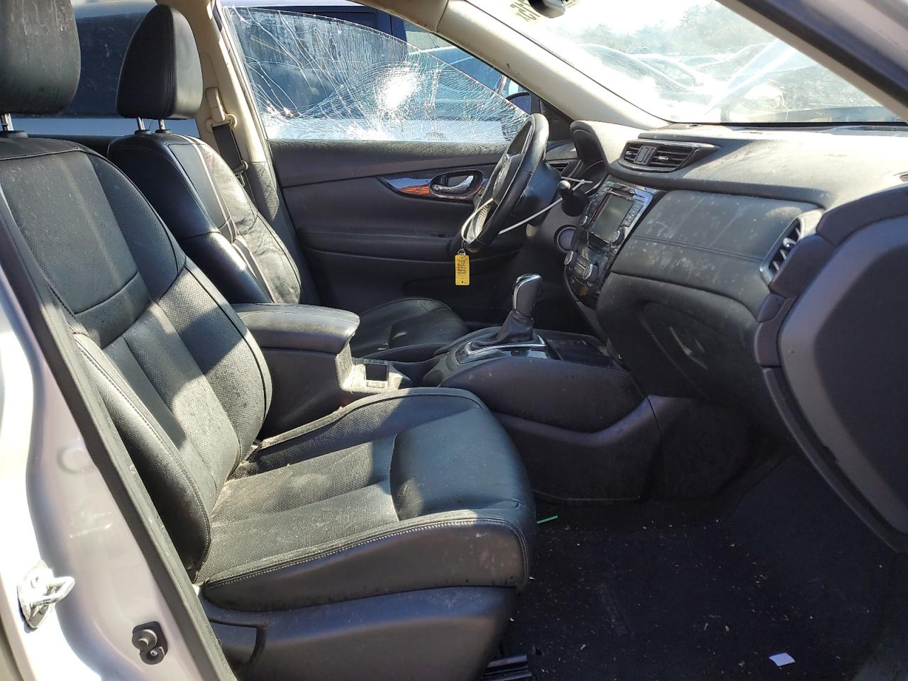 2018 Nissan Rogue - Image 7