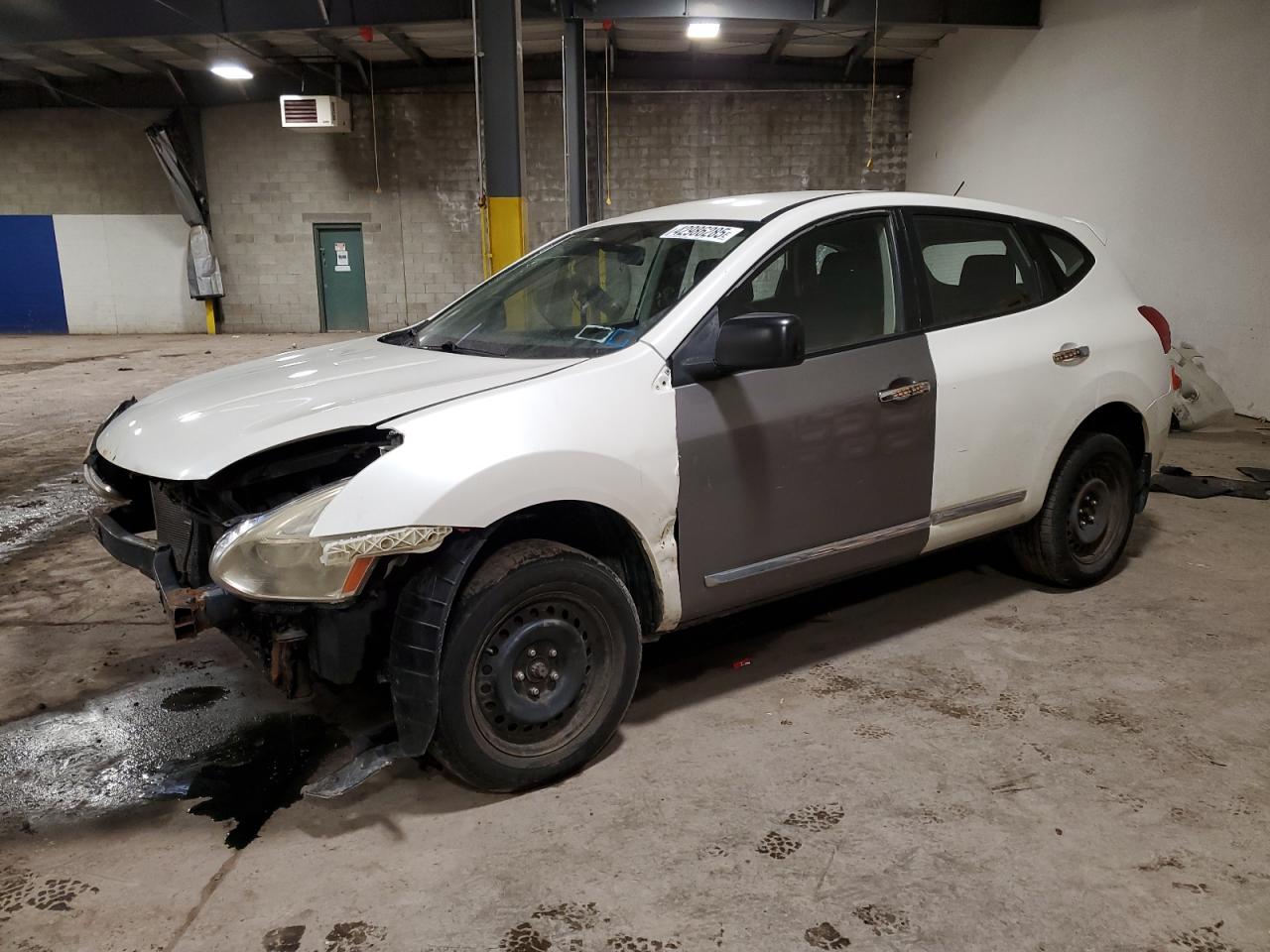2013 Nissan Rogue - Image 1