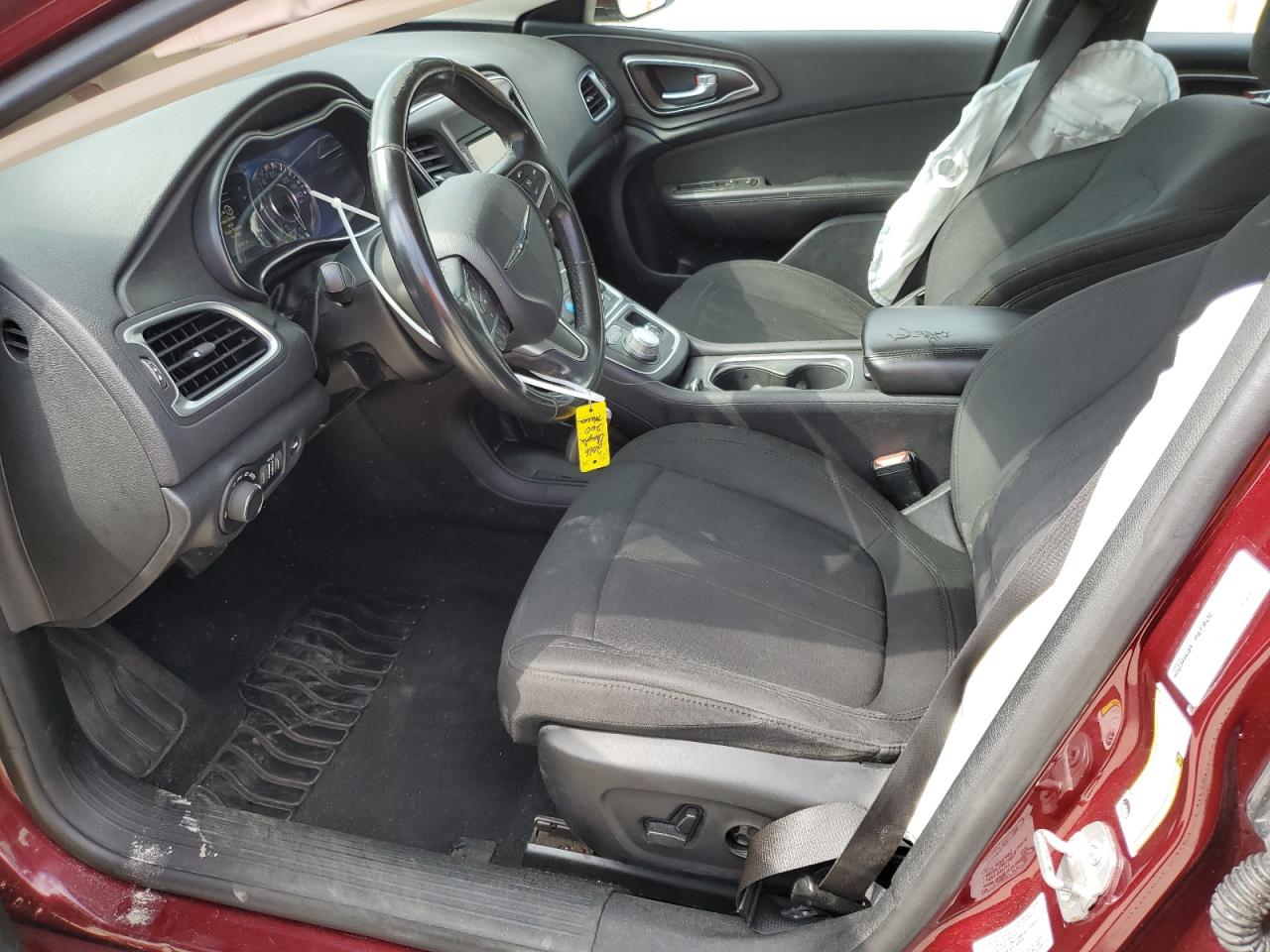 2016 Chrysler 200 - Image 7