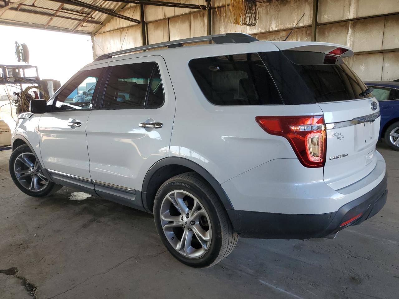 2013 Ford Explorer - Image 2