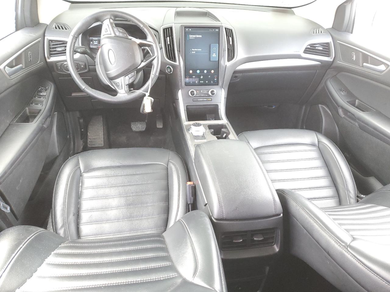 2023 Ford Edge - Image 10