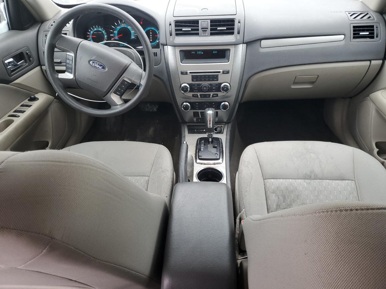 2010 Ford Fusion - Image 8