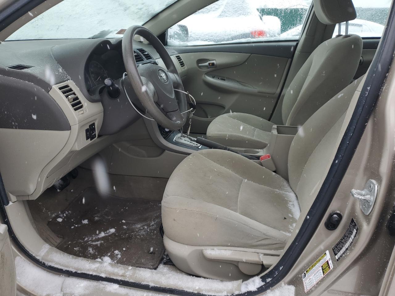 2010 Toyota Corolla - Image 7
