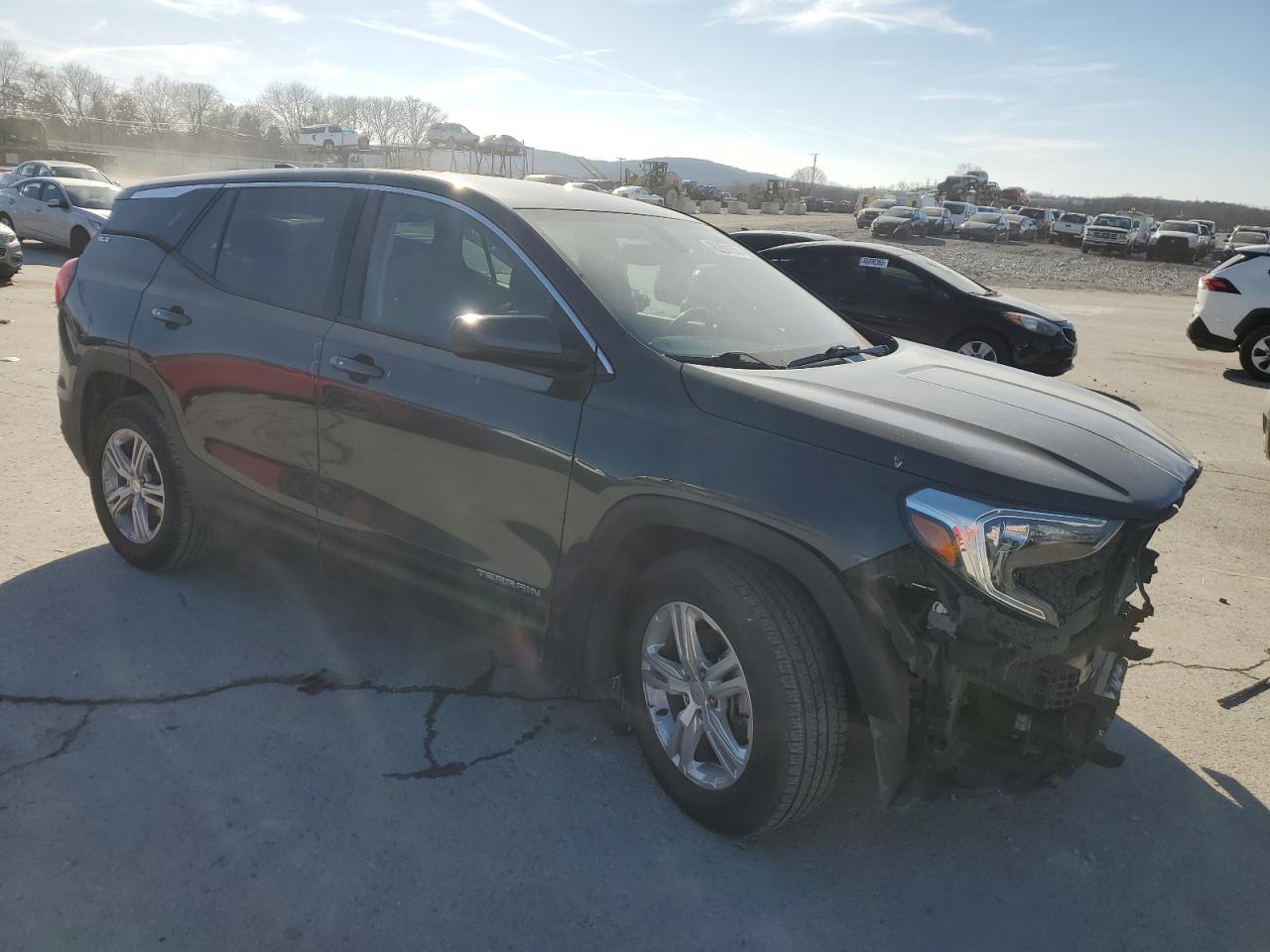 2018 GMC Terrain - Image 4
