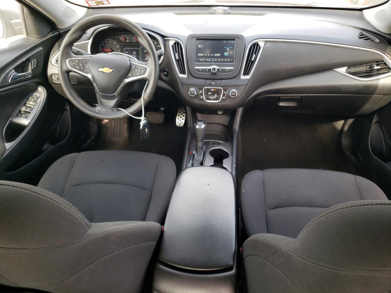 2016 Chevrolet Malibu - Image 8