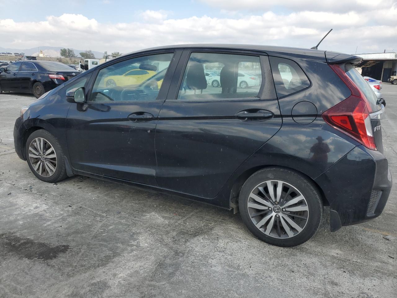 2015 Honda Fit - Image 2