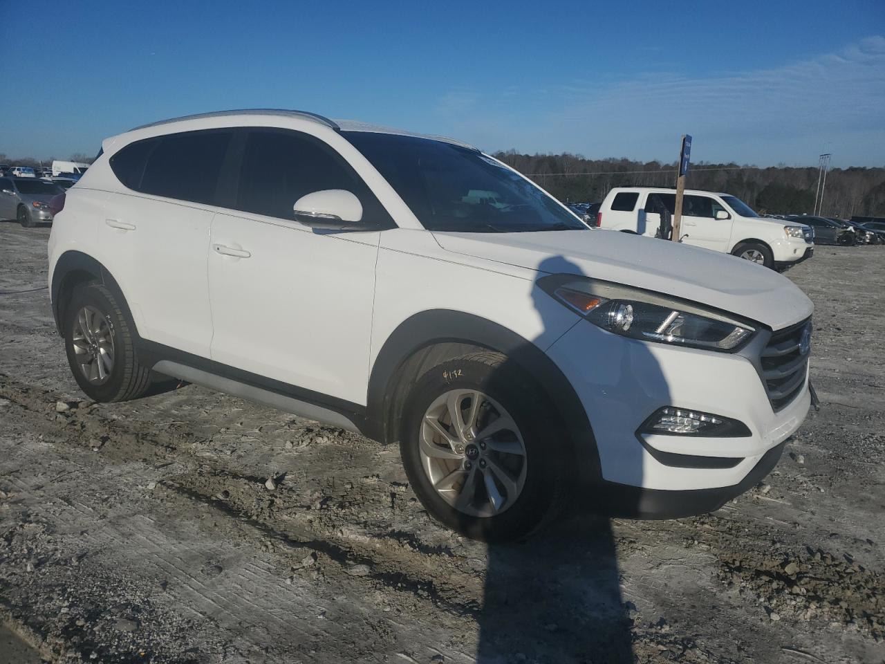 2017 Hyundai Tucson - Image 4