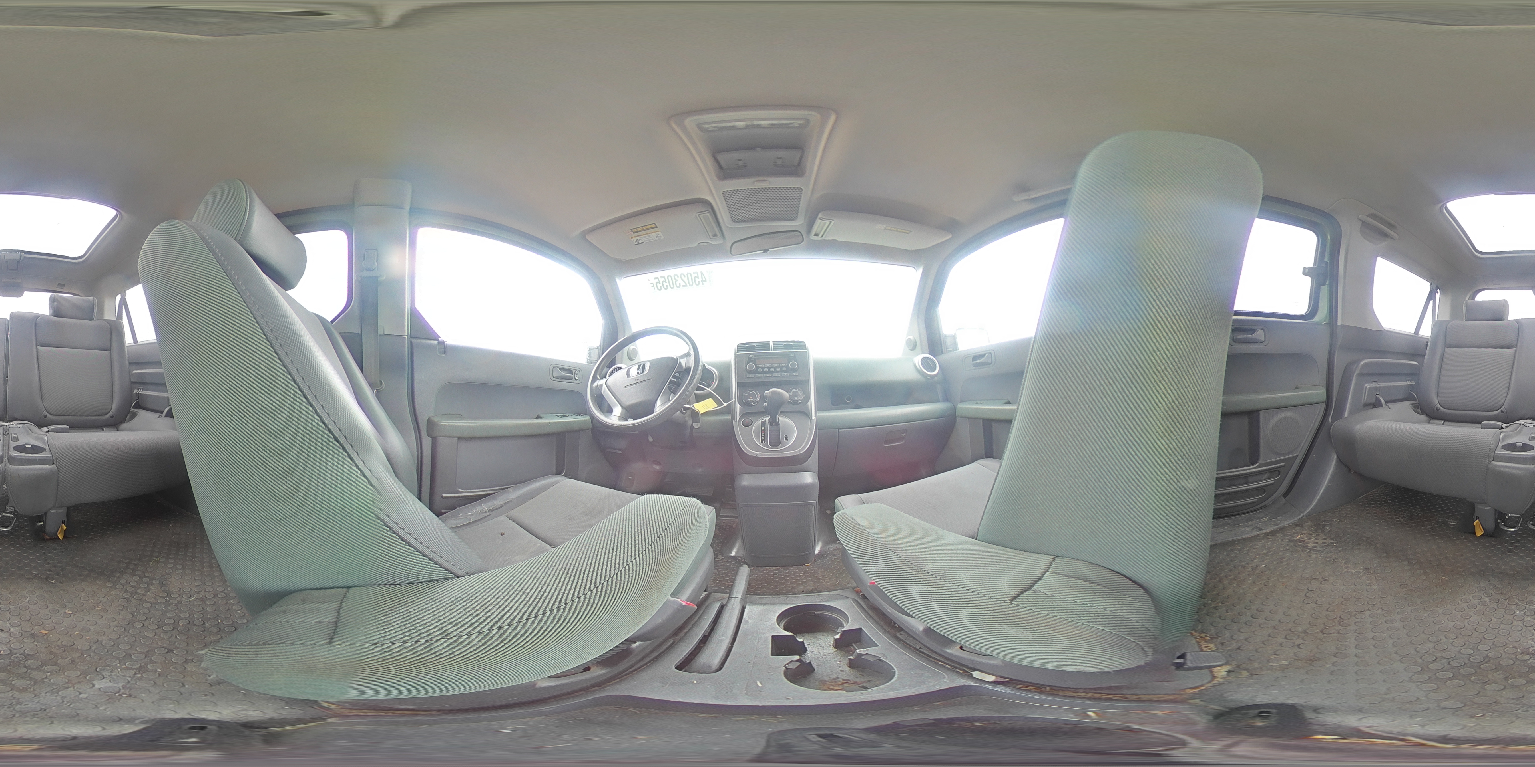 2004 Honda Element - Image 14